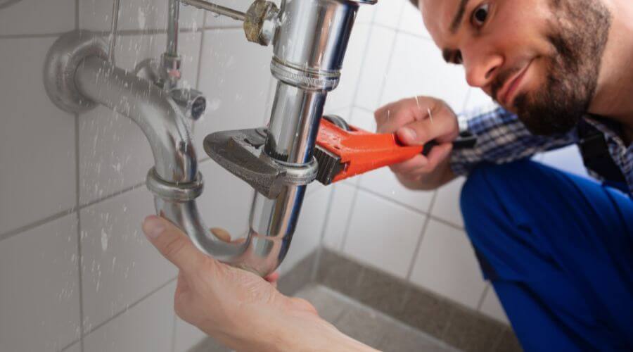 Local tankless water heater installation in Holland, IN